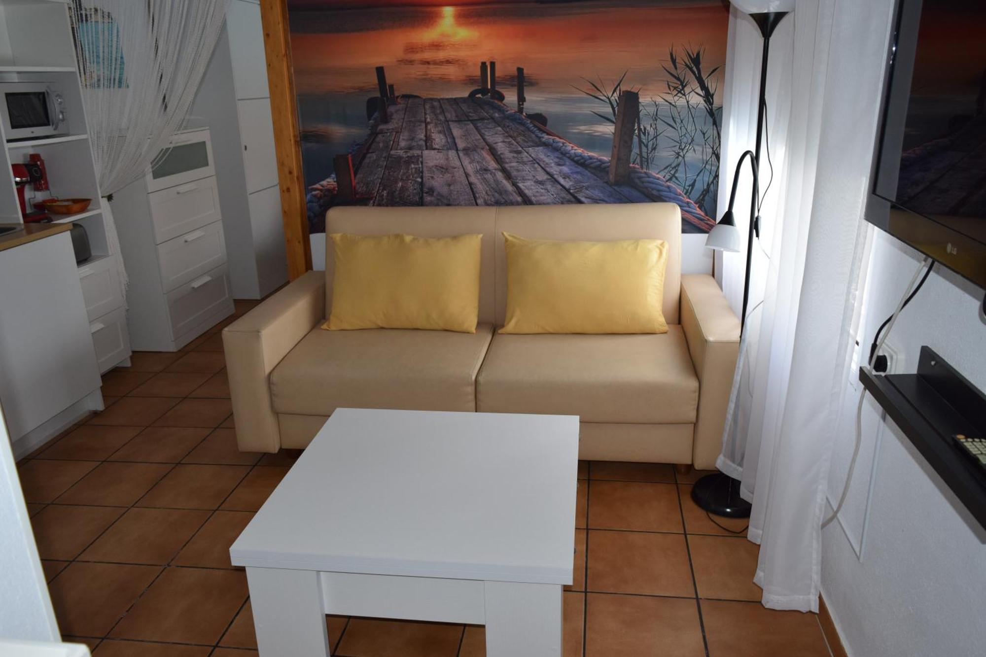 Tochos Apartment *